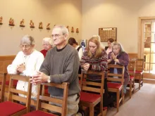 https://marianos.org/sites/default/files/field/image/031201oratory_prayer010.jpg