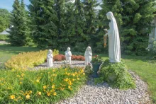 https://marianos.org/sites/default/files/field/image/fatima_2_.jpg